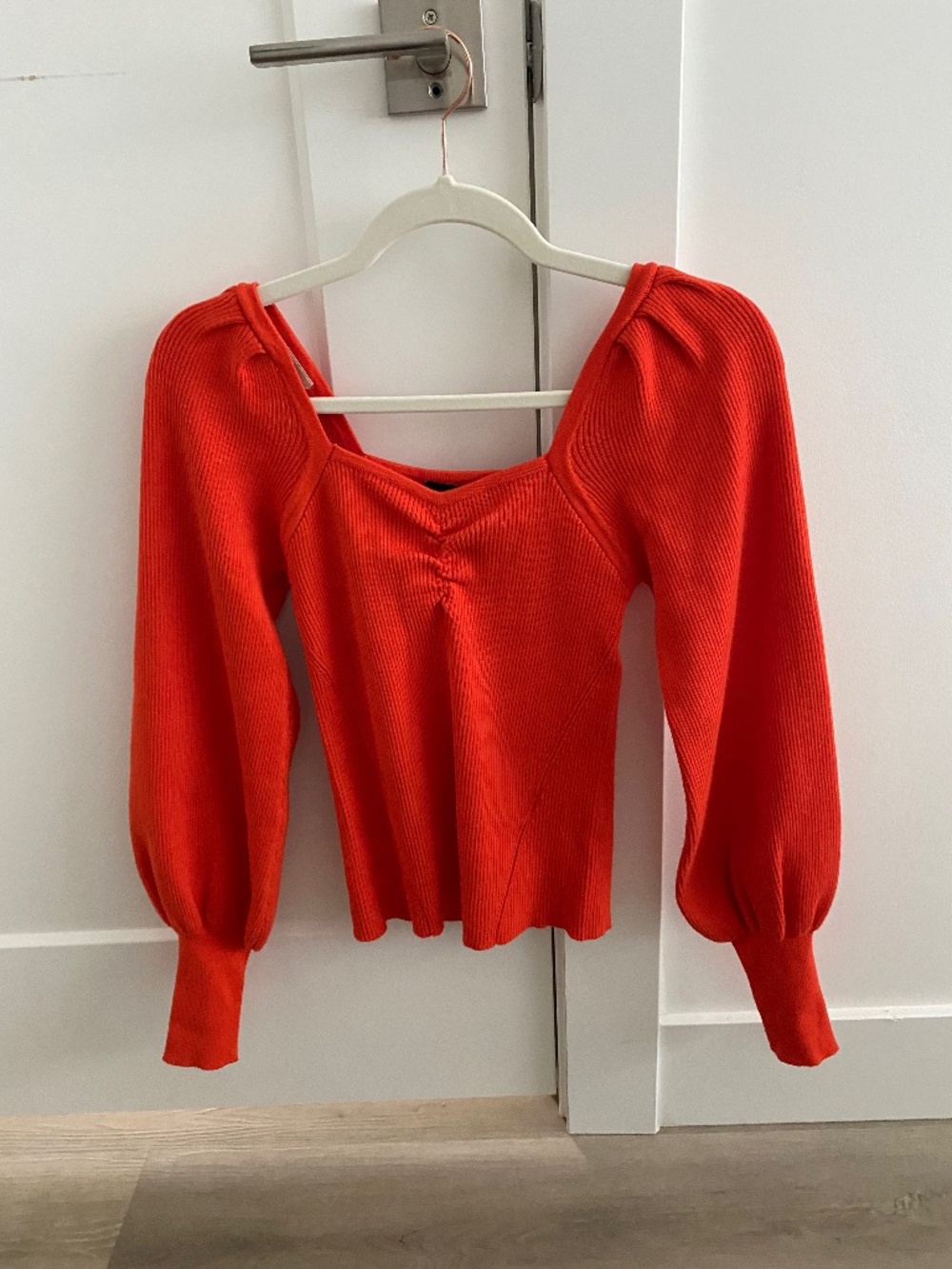 Dkny sweater